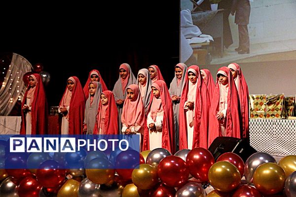 جشن نه سالگی خانواده بزرگ سرود  اسوه در ملارد 