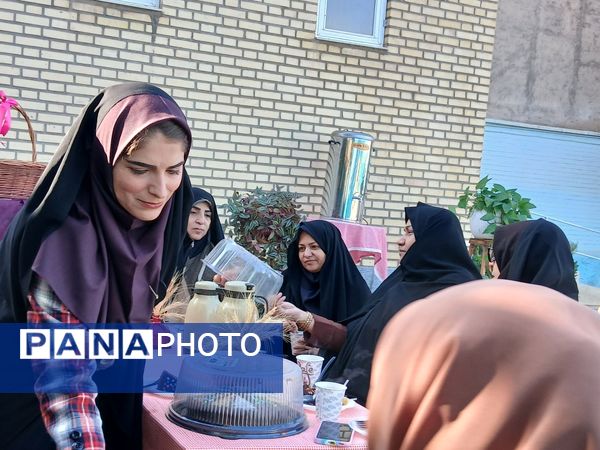 کافی شاپی به وسعت آرزوهای فاطمیه