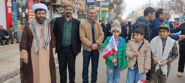 شرکت مردم شهید پرور شهرستان شیروان در راهپیمایی ۲۲ بهمن