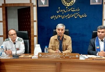 نشست فصلی و توان افزایی مأمورین و مسئولین سازمان دانش‌آموزی شهرستان‌های تهران در ساختمان مرکزی سازمان دانش‌آموزی کشور