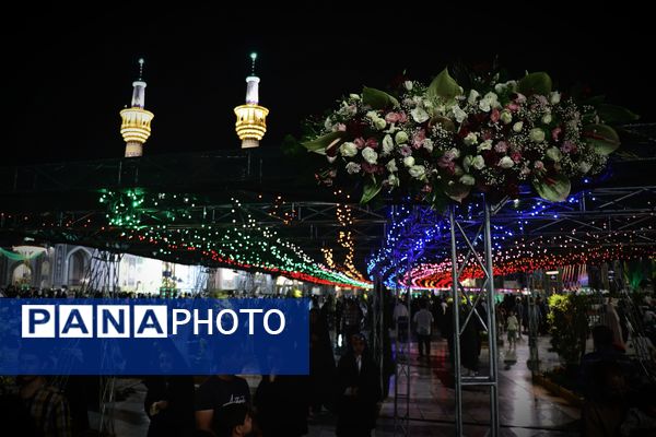 عید امامت در حرم امام رضا(ع)