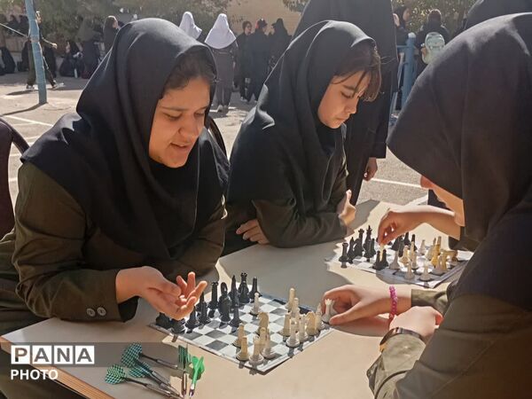 اول مهر در دبیرستان لقمان حکیم؛ آغاز سال تحصیلی با شور و نشاط