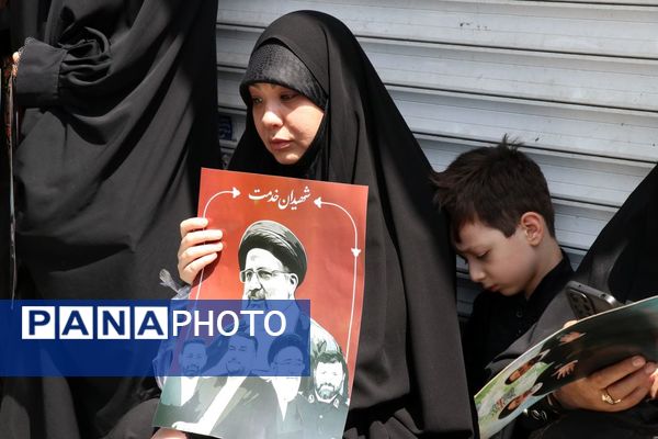 وداع تاریخی مشهدی‌ها با خادم‌الرضا؛ شهید جمهور