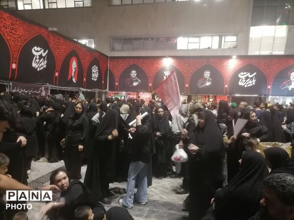 میدان شهدا عرصه میعاد گاه عاشقان سید علی خامنه‌ای