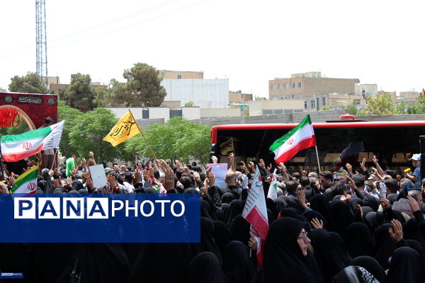 وداع با پیکر شهدای حمله رژیم صهیونیستی در کرج