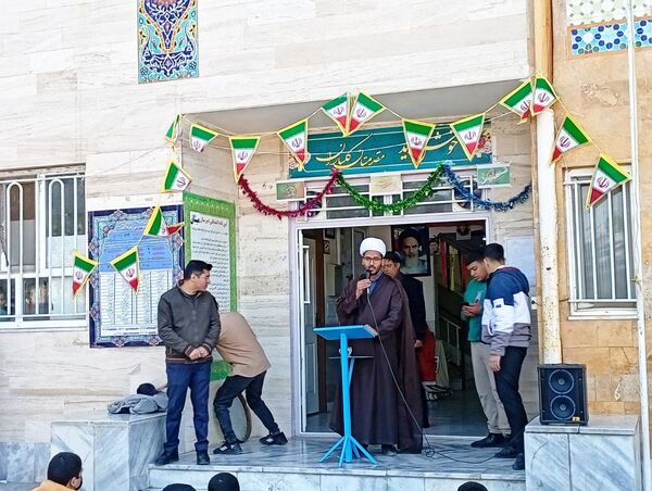 مراسم میلاد حضرت ابوالفضل(ع) در دبیرستان میثاق
