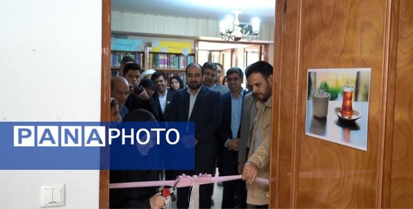 افتتاحیه کافه دخترونه در کانون فرهنگی پانزده خرداد مشهد