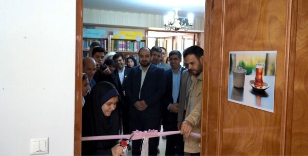 افتتاحیه کافه دخترونه در کانون فرهنگی پانزده خرداد مشهد