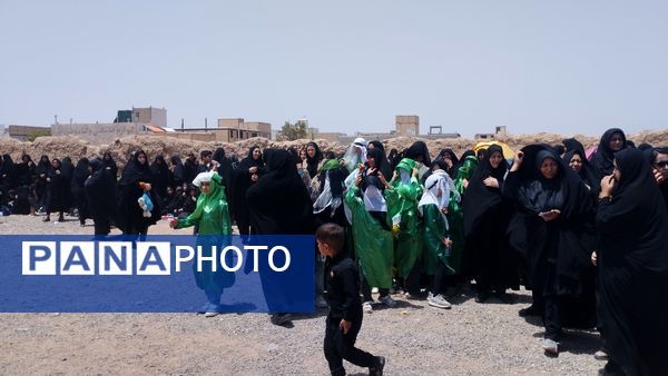 برگزاری مراسم عزاداری ظهر عاشورا در خلیل آباد 