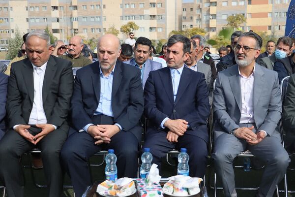 تداوم نهضت مدرسه‌سازی در کهریزک، خشت‌گذاری مدرسه ۱۵ کلاسه در مسکن مهر