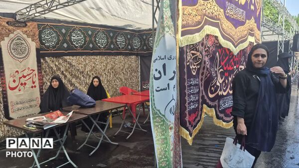 پیاده‌روی جاماندگان اربعین؛ جلوه‌ای از ارادت مردم به حضرت اباعبدالله‌الحسین (ع)