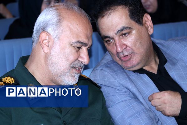 مراسم یادبود شهدای جنگ ۱۲ روزه منطقه ایلخچی 