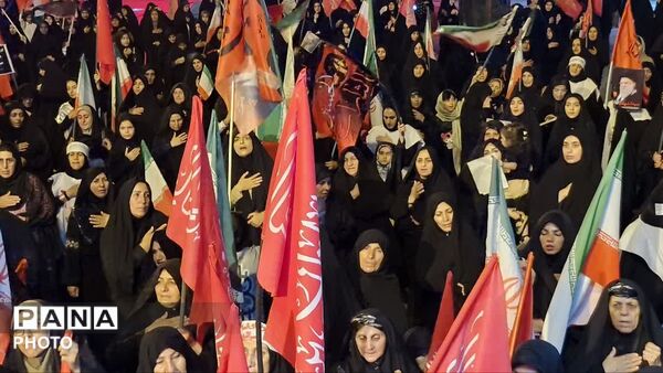 صد و سی‌ و دومین شب بیعت با رهبری در نورآباد 