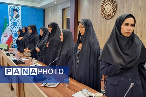 برگزاری جلسه تقدیر از فعالان ترویج فرهنگ اقامه نماز در بهارستان‌۲