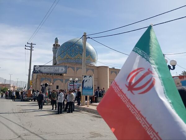 راهپیمایی 22 بهمن در لارستان 