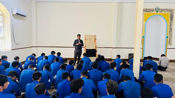 مراسم ایام فاطمیه در دبیرستان پسرانه امیرکبیر منطقه سندرک