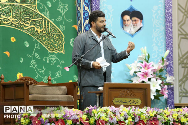 جشن زادروز پیامبر گرامی اسلام و صادق آل محمد(ص) در حرم حضرت معصومه(س)