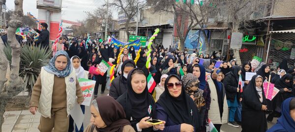 شرکت مردم شهید پرور شهرستان شیروان در راهپیمایی ۲۲ بهمن
