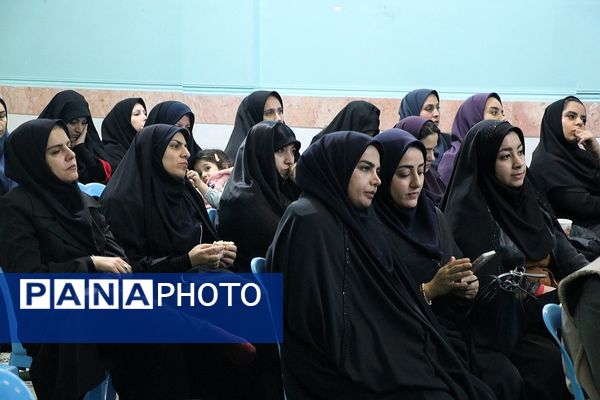 حضور مدیر سازمان دانش‌آموزی شهرستان‌های استان تهران در مراسم گرامیداشت سردار دل‌ها در ناحیه 2 شهرری 