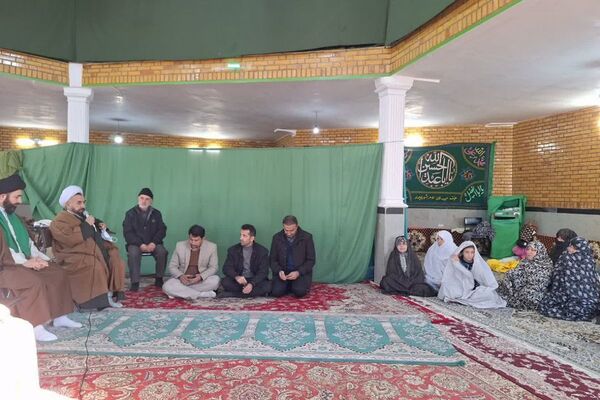 حضور امام جمعه فیروزکوه در جمع معتکفین مساجد شهرستان