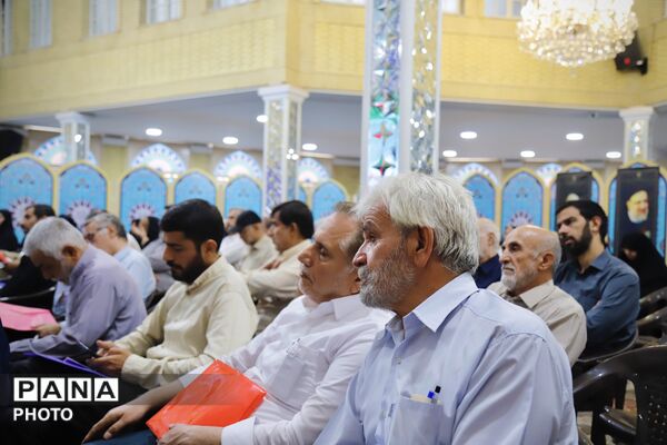 دوره توانمندسازی و توجیهی راویان دفاع مقدس در اداره‌کل آموزش و پرورش شهر تهران