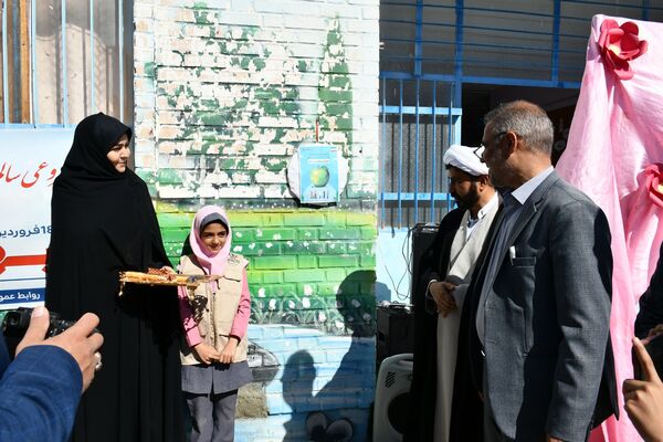 به صدا در آمدن زنگ سلامت در مدارس مه‌ولات