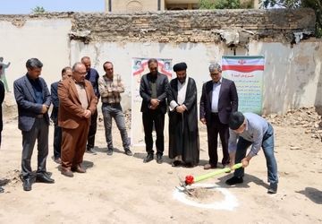 آیین کلنگ‌زنی مدرسه‌ قرآنی و آغاز طرح شهید عجمیان در ناحیه 5 اصفهان