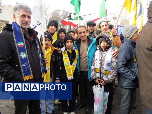 راهپیمایی باشکوه ۲۲ بهمن ماه شهرستان بجنورد 