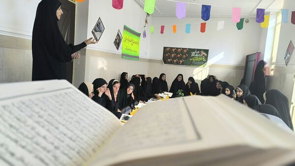 مسابقات قرآن و عترت در میانکوه