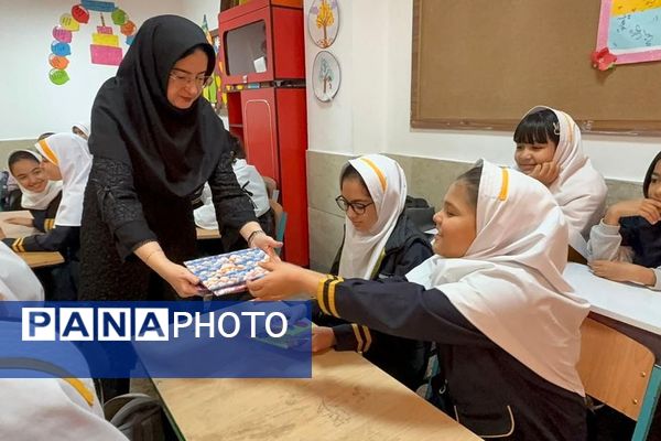 برگزاری مراسم به مناسبت ایام فاطمیه در مدارس ناحیه دو شهرری 