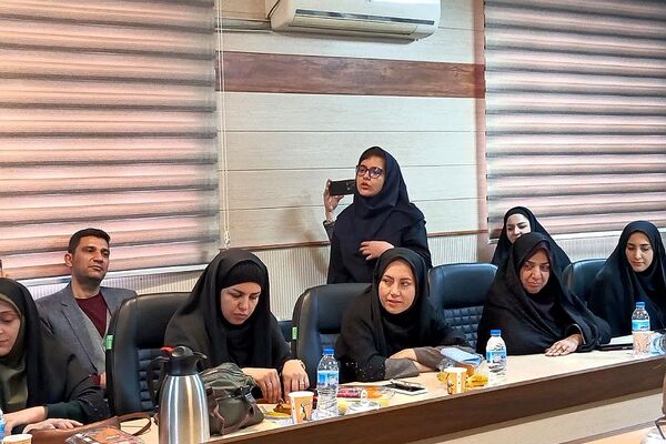 آیین تجلیل از پژوهشگران و فناوران برتر آموزش و پرورش ورامین 