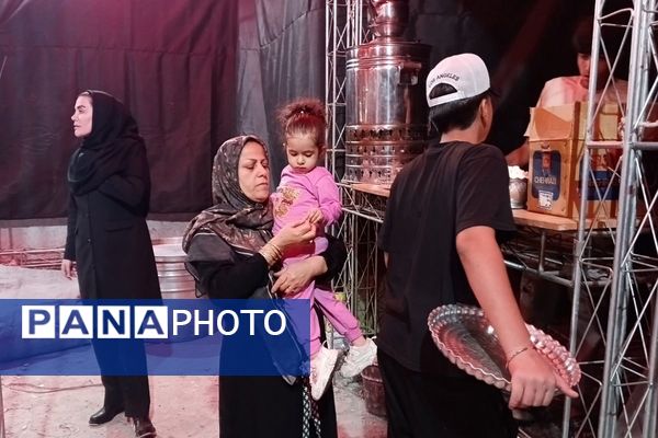  آیین نذری سمنو پزی به مناسبت ولادت حضرت زینب (س) و روز پرستار در شهرستان قدس 