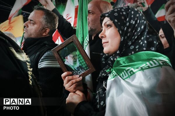 موجِ پرصلابتِ همبستگی در چهل‌وششمین گام