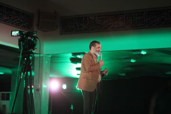 اجتماع «عاشقان بی‌نشان» در کاشان؛ روایت تصویر از شب ادای احترام به شهدا