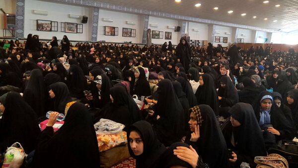 اعزام دختران مشهدی به سرزمین راهیان نور