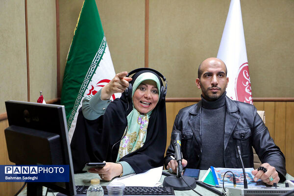 افتتاحیه رادیو مقاومت