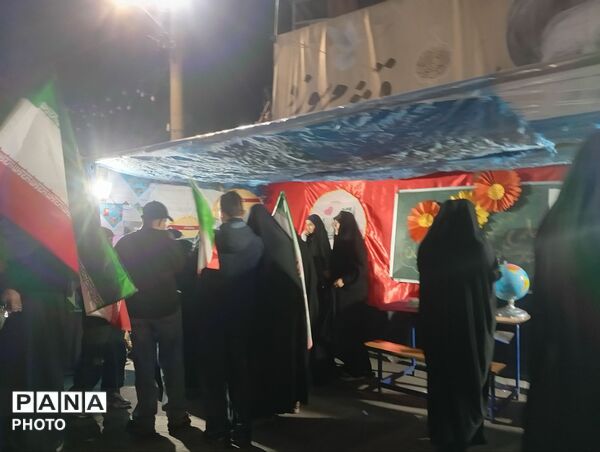 حضور مردم شهرستان نظرآباد در چهلم شهدای میناب 