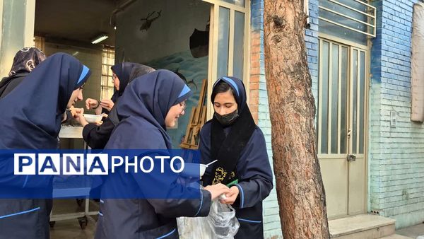 وقتی دبیرستان شهید همت بوی غربت حضرت مادر گرفت