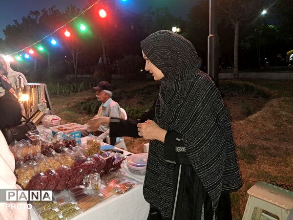 بازارچه مشاغل خانگی و صنایع دستی در کرج 