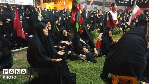 صحنه همدلی و اتحاد؛ تداوم حضور شهروندان در تجمعات شبانه