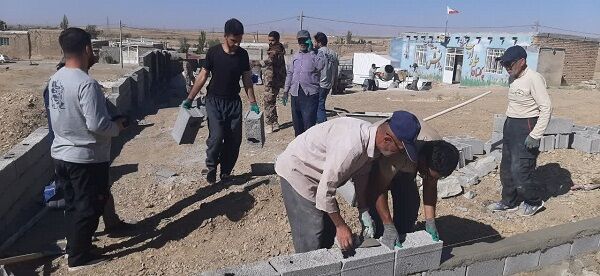 ۸۰ دانشجو در اردوی جهادی «عهد خدمت» در مناطق محروم به اجرای پروژه‌های عمرانی، فرهنگی و آموزشی می‌پردازند