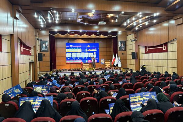 نشست تخصصی افق نو در تربیت جهت اجرایی سازی طرح «ایرانمون»