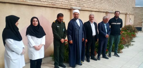 تقدیر امام جمعه سملقان از پرستاران شهر قاضی و شهر آوا 