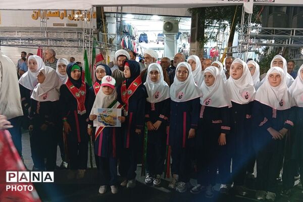 هم‌صدایی دانش‌آموزان دبستان هدی در تجمعات شبانه مردمی علیه صهیونیست