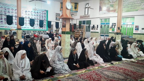 خلوتی در مسجد برای شنیدن صدای قلب و نزدیکی به پروردگار