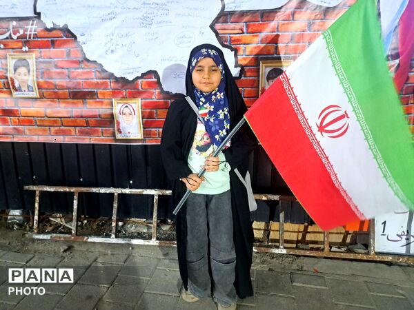 حضور حماسی مردم و فرهنگیان ناحیه ۶ در اجتماع بزرگ «یاوران ولایت»