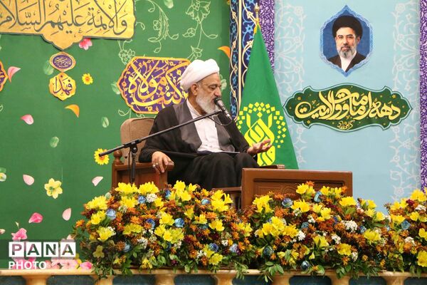 وداع با پیکر شهیده «سراجی نژاد» پس از 70 روز مفقودیت