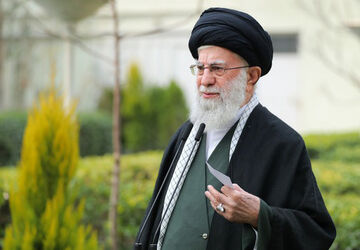 ‌هیچ خلأیی در تصمیم‌گیری‌های مرتبط با رهبری وجود ندارد/ قطعا انتقام سختی از این دشمنان جنایتکار خواهیم گرفت