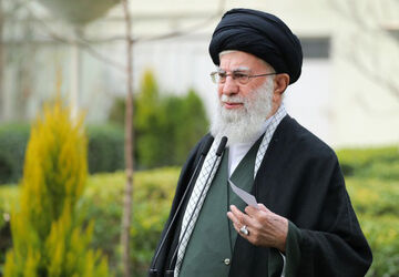 ‌هیچ خلأیی در تصمیم‌گیری‌های مرتبط با رهبری وجود ندارد/ قطعا انتقام سختی از این دشمنان جنایتکار خواهیم گرفت