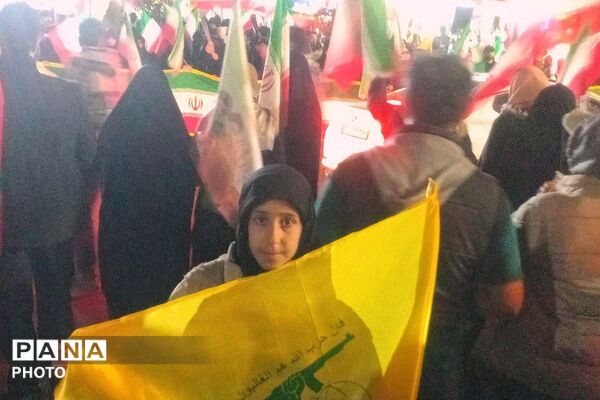 حضور معاون توسعه و پشتیبانی اداره کل آموزش و پرورش تهران در تجمعات شبانه میدان نماز شهرری 